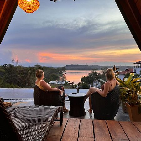 Sundown Lake Hotel & Spa Habarana Exterior photo